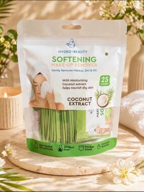 Hydro Beauty Softening Coconut Extract Make-Up Remover Wipes - Green